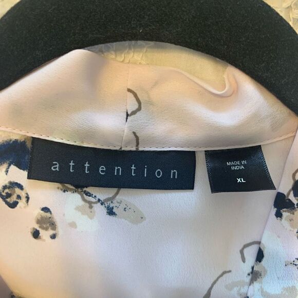 Attention Pink V-neck Long Sleeve Floral White Blouse Top Size XL - Picture 8 of 8